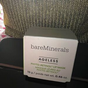 bareMinerals Ageless Phyto-Retinol Lip Mask with Green Accents